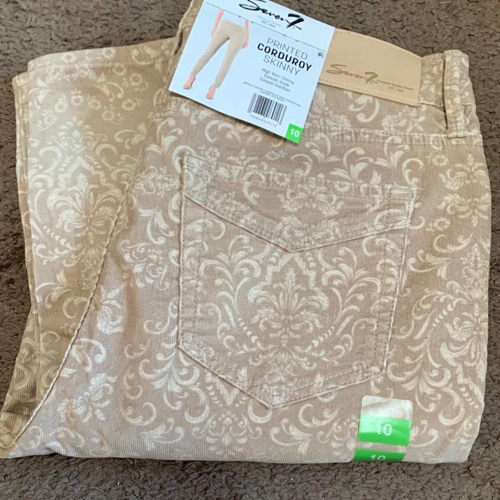 Seven7 Women's Beige Printed Corduroy Skinny Jeans